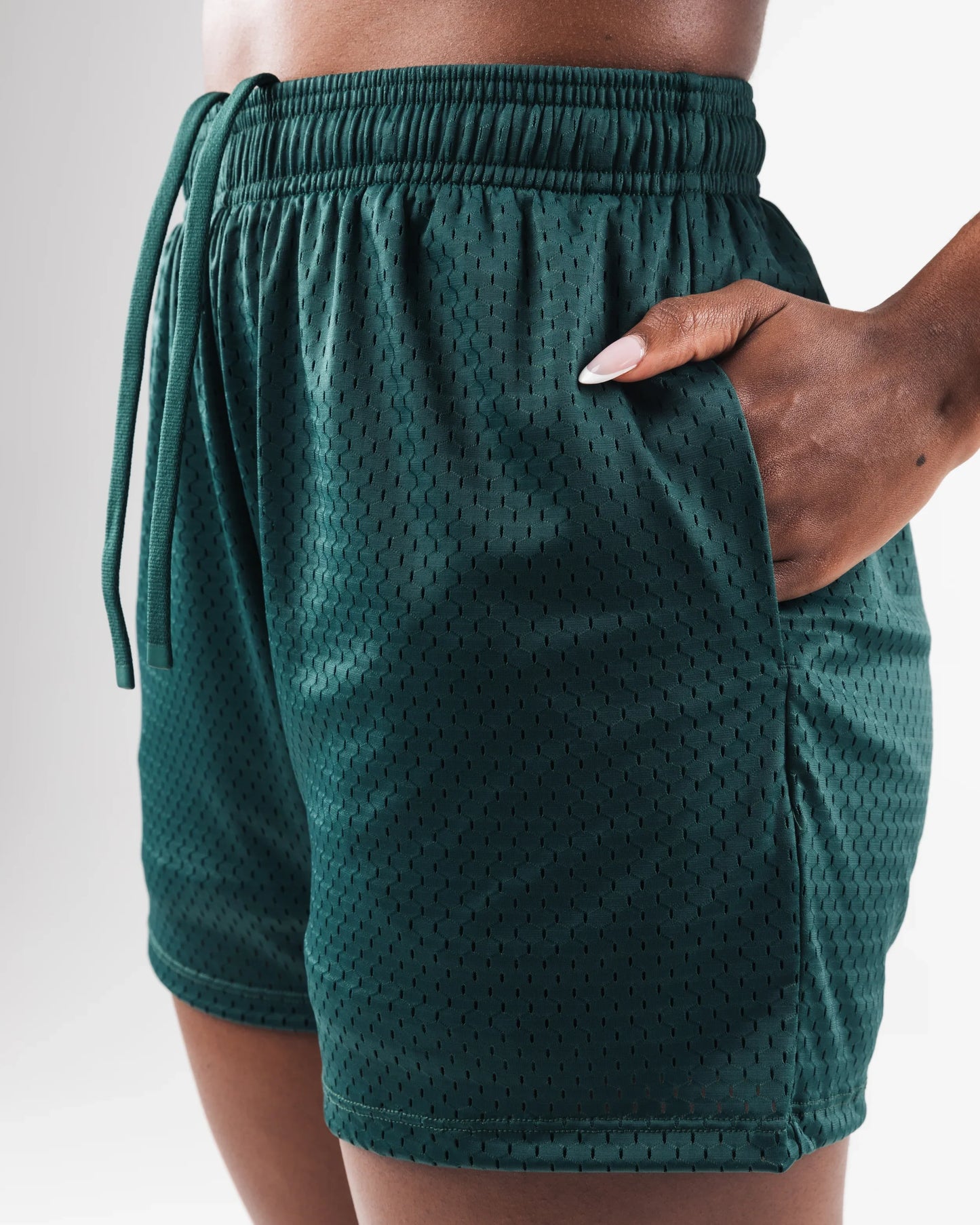 Essential Mesh Short